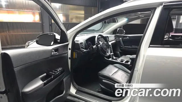 Kia Sportage 2015 thumb 4