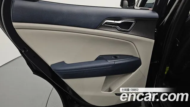 Kia Sportage 2025 thumb 4