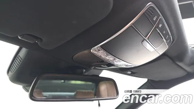 Mercedes-Benz S-Class 2017 thumb 7