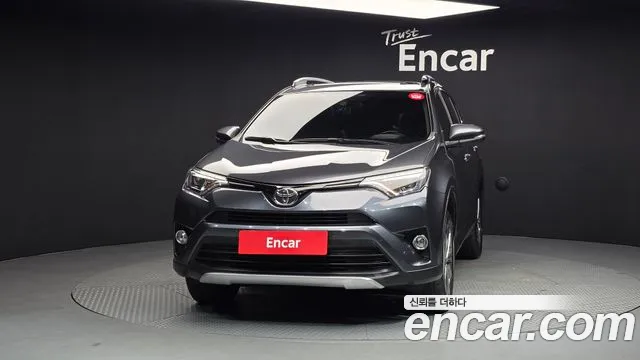 Toyota RAV4 2018 thumb 5
