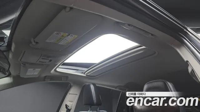 Toyota RAV4 2018 thumb 2