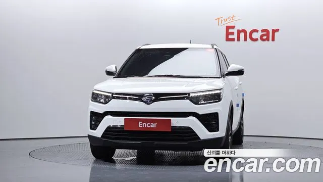 KGM Tivoli 2022 thumb 4