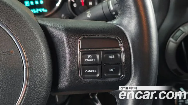 Jeep Wrangler 2017 thumb 12