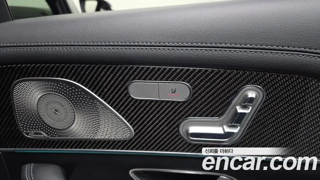 Mercedes-Benz E-Класс 2022 thumb 3