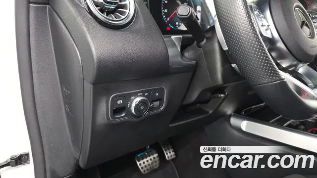 Mercedes-Benz GLB 2022 thumb 5
