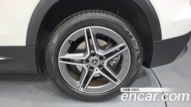 Mercedes-Benz GLB 2022 thumb 6