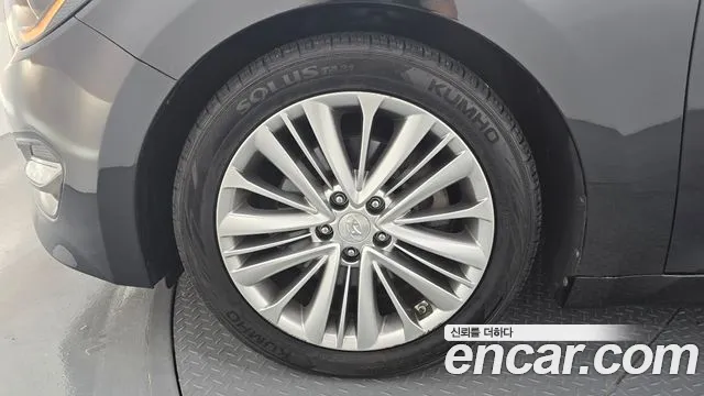 Hyundai Aslan 2015 thumb 10