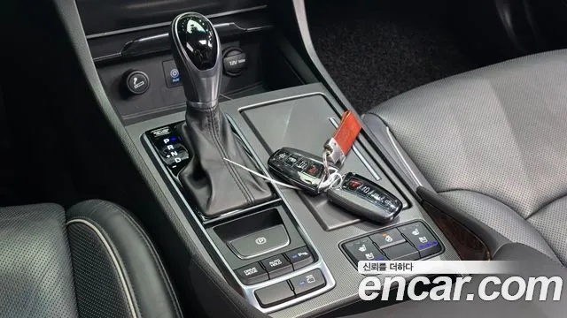 Hyundai Aslan 2015 thumb 4