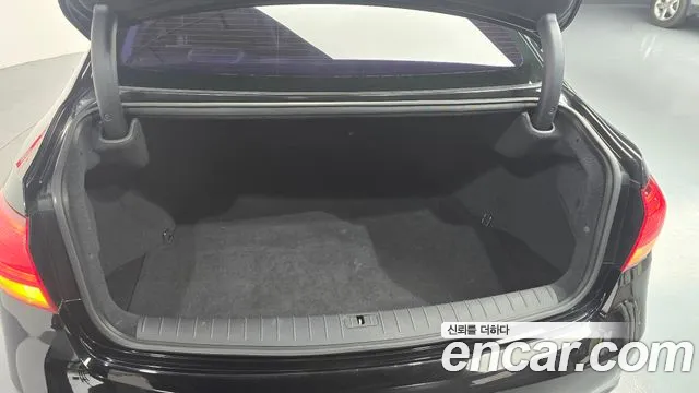 Hyundai Aslan 2015 thumb 7