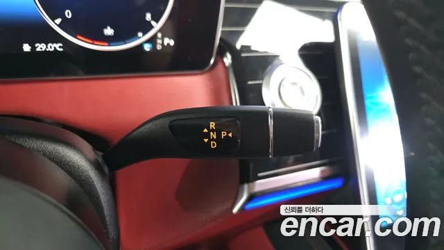 Mercedes-Benz V-Класс 2016 thumb 5