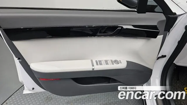 Hyundai Grandeur 2023 thumb 9