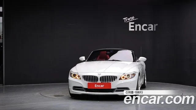 BMW Z4 2013 thumb 3