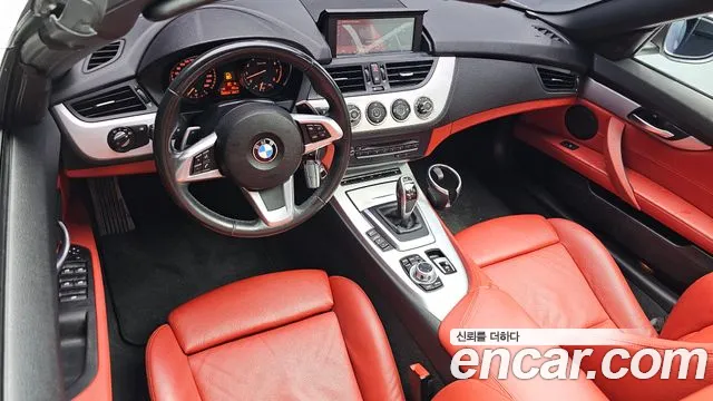 BMW Z4 2013 thumb 4