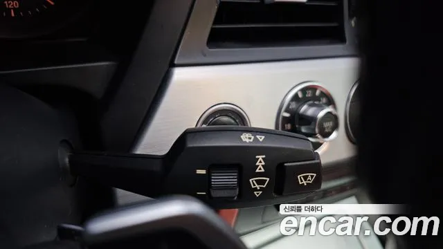 BMW Z4 2013 thumb 2