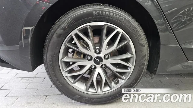 Kia K5 2021 thumb 4