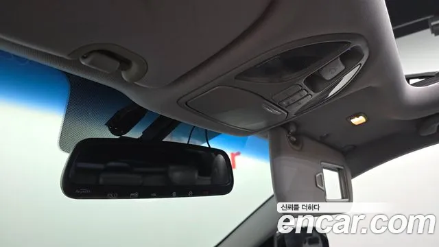 Hyundai DM 2012 thumb 2