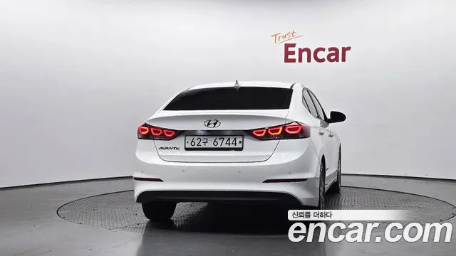 Hyundai Avante 2017 thumb 5