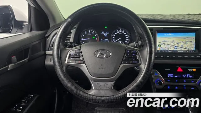 Hyundai Avante 2017 thumb 3