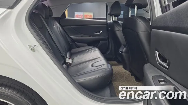 Hyundai Elantra 2021 thumb 12