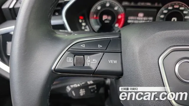 Audi Q3 2022 thumb 11