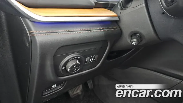 Jeep Grand Cherokee 2021 thumb 10