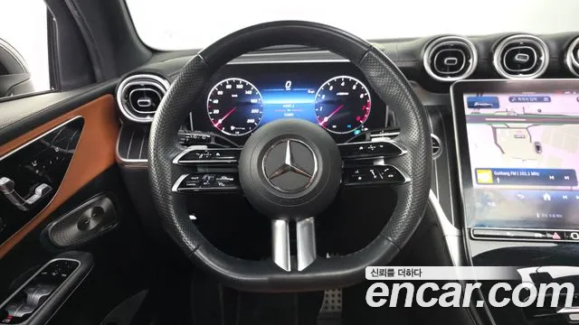 Mercedes-Benz GLC 2023 thumb 3
