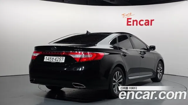 Hyundai Grandeur 2012 thumb 11