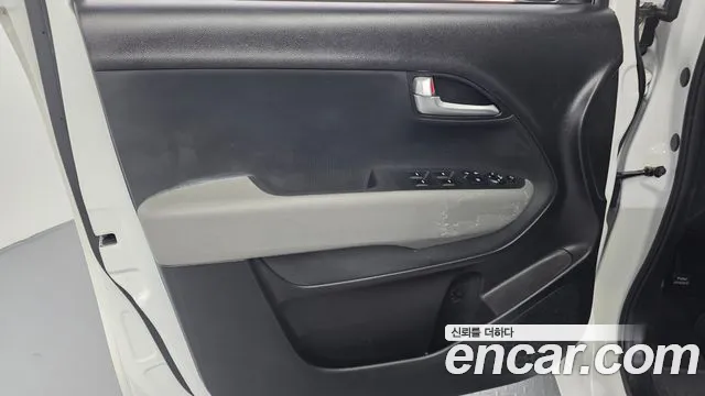Kia Ray 2023 thumb 10