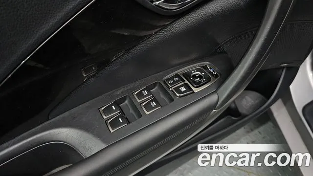 Hyundai Grandeur 2011 thumb 12