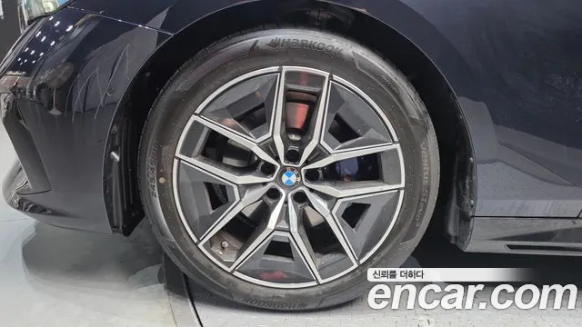 BMW 5 серии 2025 thumb 10