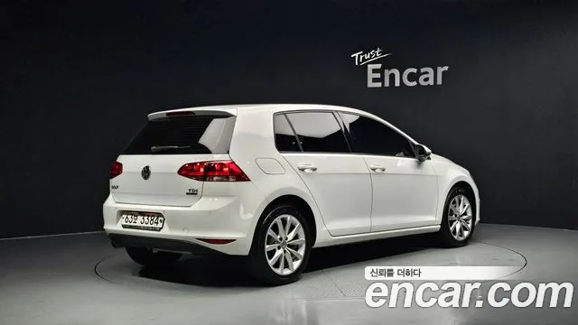 Volkswagen Golf 2013 thumb 4