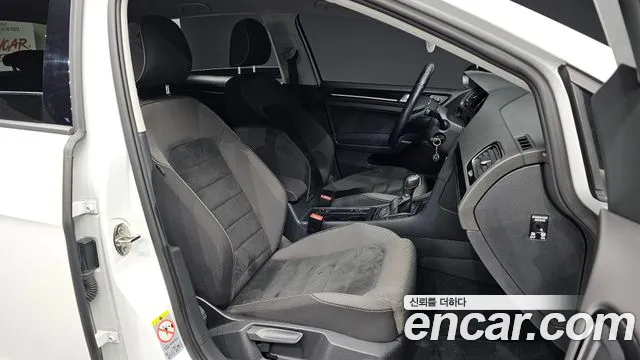 Volkswagen Golf 2013 thumb 3