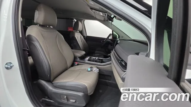 Kia Carnival 2025 thumb 9