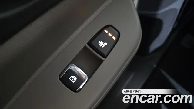 Kia Carnival 2025 thumb 5