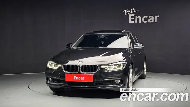 BMW 3 серии 2017 thumb 4