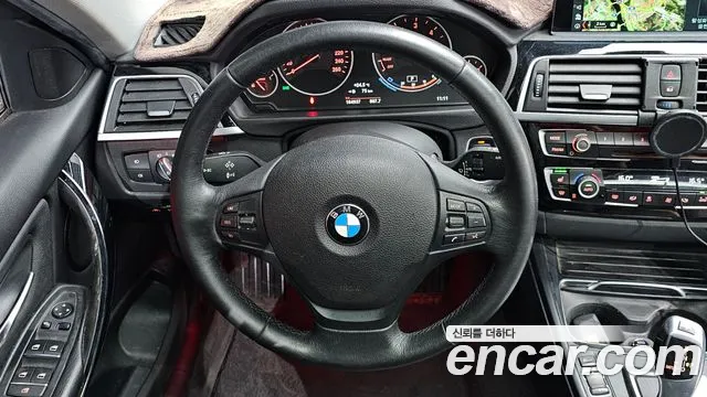 BMW 3 серии 2017 thumb 11