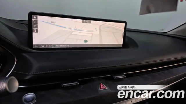 Genesis G80 2021 thumb 2