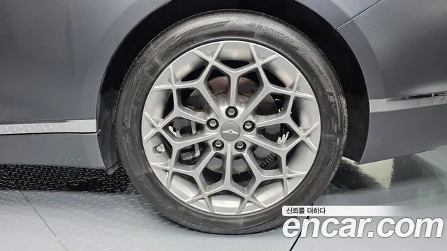 Genesis G80 2021 thumb 10