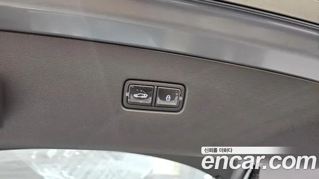 Genesis GV80 Coupe 2025 thumb 11