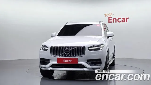 Volvo XC90 2020 thumb 12