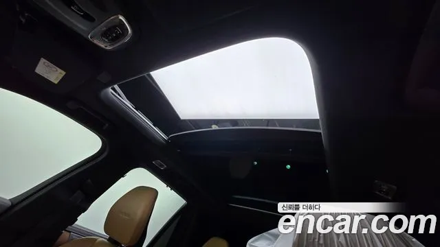 Volvo XC90 2020 thumb 11