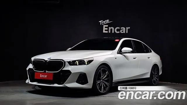 BMW 5 серии 2024 thumb 3