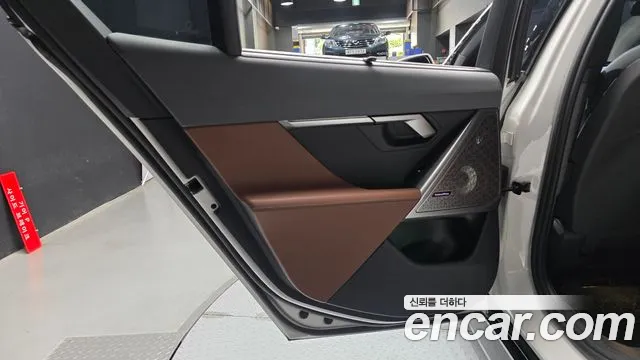 BMW 5 серии 2024 thumb 10