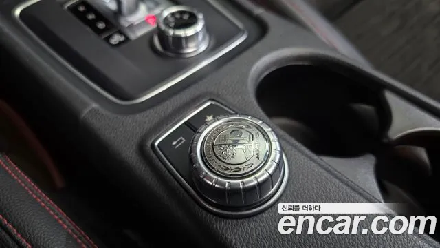 Mercedes-Benz A-Class 2017 thumb 5