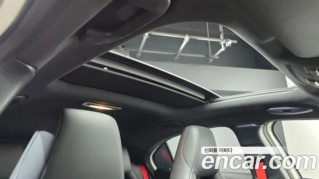 Mercedes-Benz A-Class 2017 thumb 4