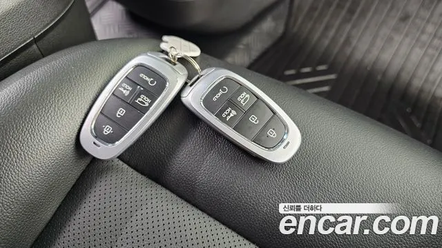 Hyundai Staria 2022 thumb 7
