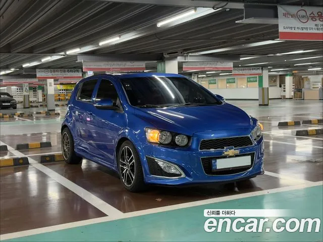 Chevrolet Aveo 2014 thumb 2