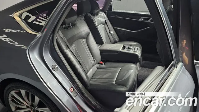 Hyundai Genesis 2016 thumb 8