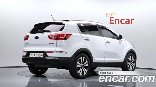 Kia Sportage 2011 thumb 9