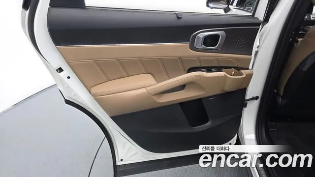 Kia Sorento 2025 thumb 4